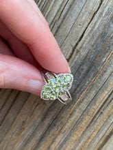 Load image into Gallery viewer, Vibrant Demantoid Garnet and Diamond ring