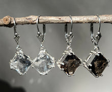 Load image into Gallery viewer, Smoky Quartz Magician Stone Ear