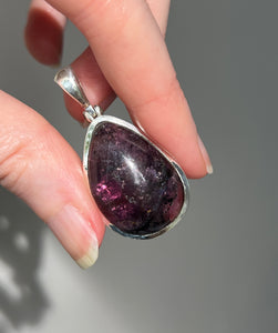 One of a kind - RARE XL Gem Grade Siberite aka Purple Tourmaline pendant