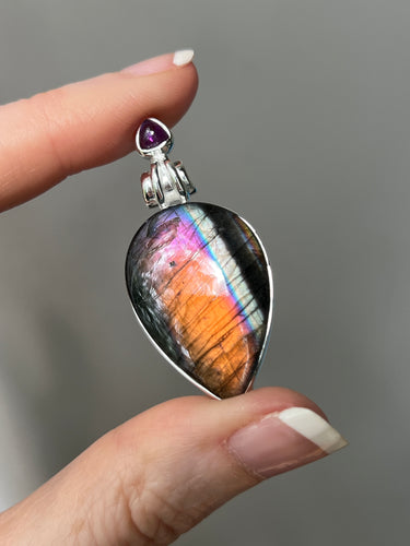 Top quality Spectrolite Labradorite pendant with Cabochon Amethyst - all colors present! Neon, silver, orange, hot pinks, purple and blue - one of a kind