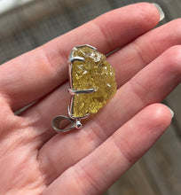 Load image into Gallery viewer, Intense Colored Natural Etched Heliodor pendant 35.5 carats