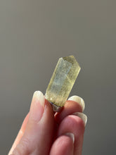 Load image into Gallery viewer, Epidote included Scapolite pendants