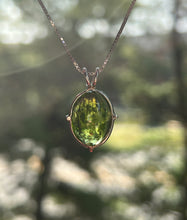 Load image into Gallery viewer, Gem quality gumdrop Peridot necklace with special inclusions