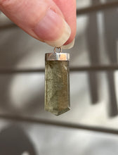 Load image into Gallery viewer, Epidote included Scapolite pendants