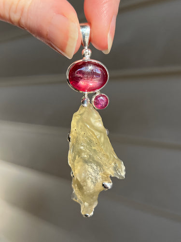 Ruby & Libyan Desert Tektite pendant - Divine Feminine energy