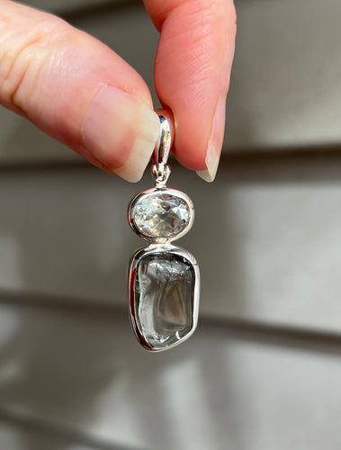 Aquamarine pendant