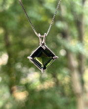 Load image into Gallery viewer, Diamond Moldavite Necklace