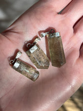 Load image into Gallery viewer, Epidote included Scapolite pendants