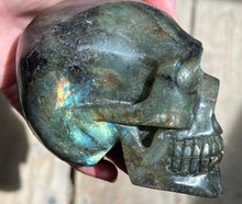 Load image into Gallery viewer, The Space Time Wizard Labradorite Skull Being