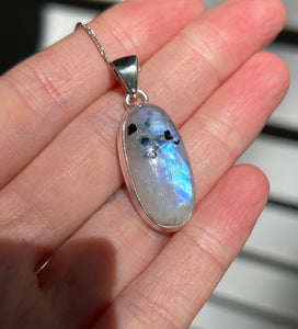 Full flash Rainbow Moonstone pendant with Black Tourmaline