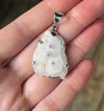 Load image into Gallery viewer, Rare 2020 find - Pink Natrolite pendant