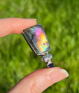 Top quality Spectrolite Labradorite pendant with trillion cut Amethyst - one of a kind