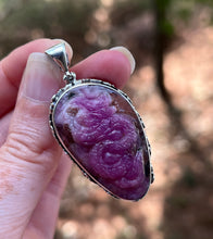 Load image into Gallery viewer, Collectors Drop - Gemmy Pink Cobalto Calcite Dragon Pendant