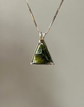 Load image into Gallery viewer, Rare Wavellite necklace