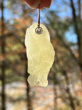 Load image into Gallery viewer, 109.4 carat 360 carved Libyan Desert Glass Dragon Head pendant