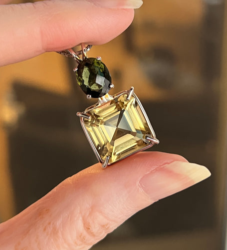 One of a kind - Spectacular Natural Citrine Earth Heart necklace with bubbly checkerboard cut genuine Moldavite