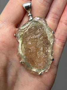 Collectors Drop - 65.5 carat Carved Authentic Libyan Tektite Dragon pendant - Excellent Clarity!