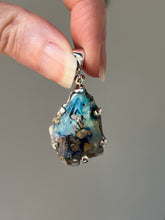 Load image into Gallery viewer, Ethiopian Opal pendant with superior flash - 14.1 carats