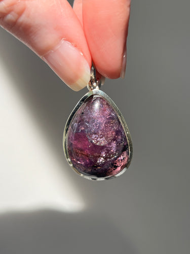 One of a kind - RARE XL Gem Grade Siberite aka Purple Tourmaline pendant