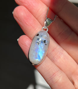 Full flash Rainbow Moonstone pendant with Black Tourmaline