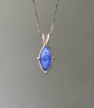 Load image into Gallery viewer, Top Quality Tanzanite necklace with incredible shimmer