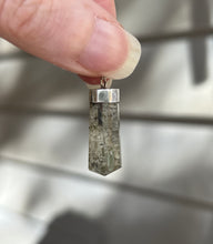 Load image into Gallery viewer, Epidote included Scapolite pendants