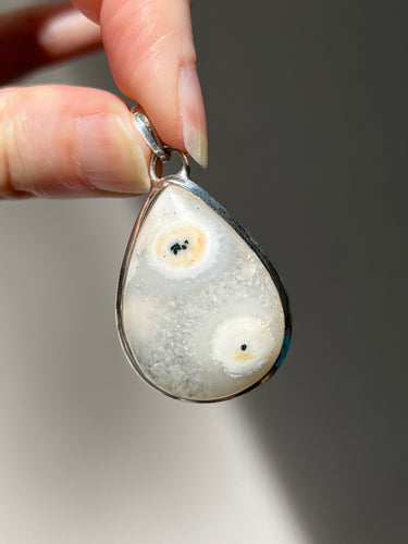 XL Ocean Jasper in Quartz pendant