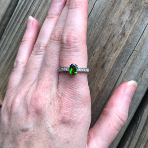 Faceted Chrome Diopside ring