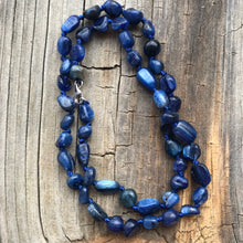 Load image into Gallery viewer, 18 in Blue Kyanite bead necklace