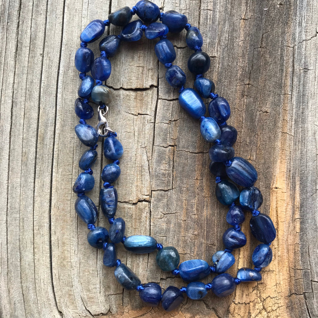 18 in Blue Kyanite bead necklace