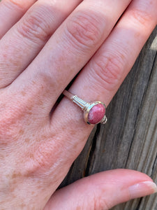 Thulite ring