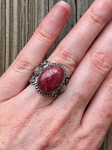 XL Thulite cabochon ring