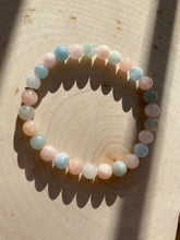 Load image into Gallery viewer, Aquamarine, Morganite and Heliodor stretch bracelet