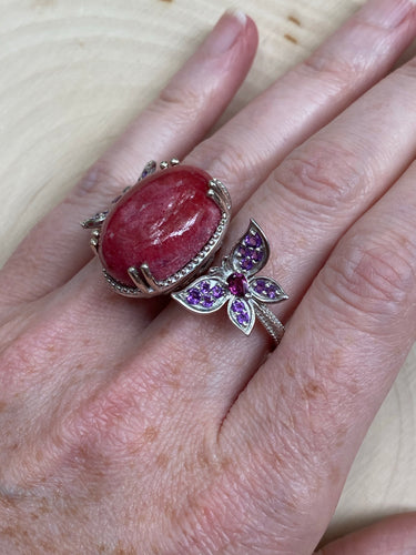 Thulite, amethyst and Rhodolite Garnet double finger ring