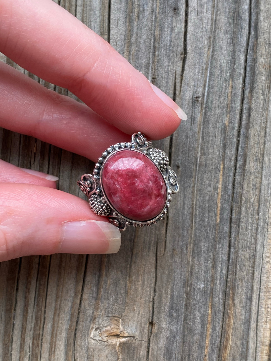 XL Thulite cabochon ring