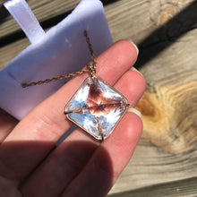 Load image into Gallery viewer, 14k Yellow Gold Clear Quartz Magician Stone necklace