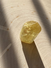 Load image into Gallery viewer, Golden Apatite self standing generator crystal